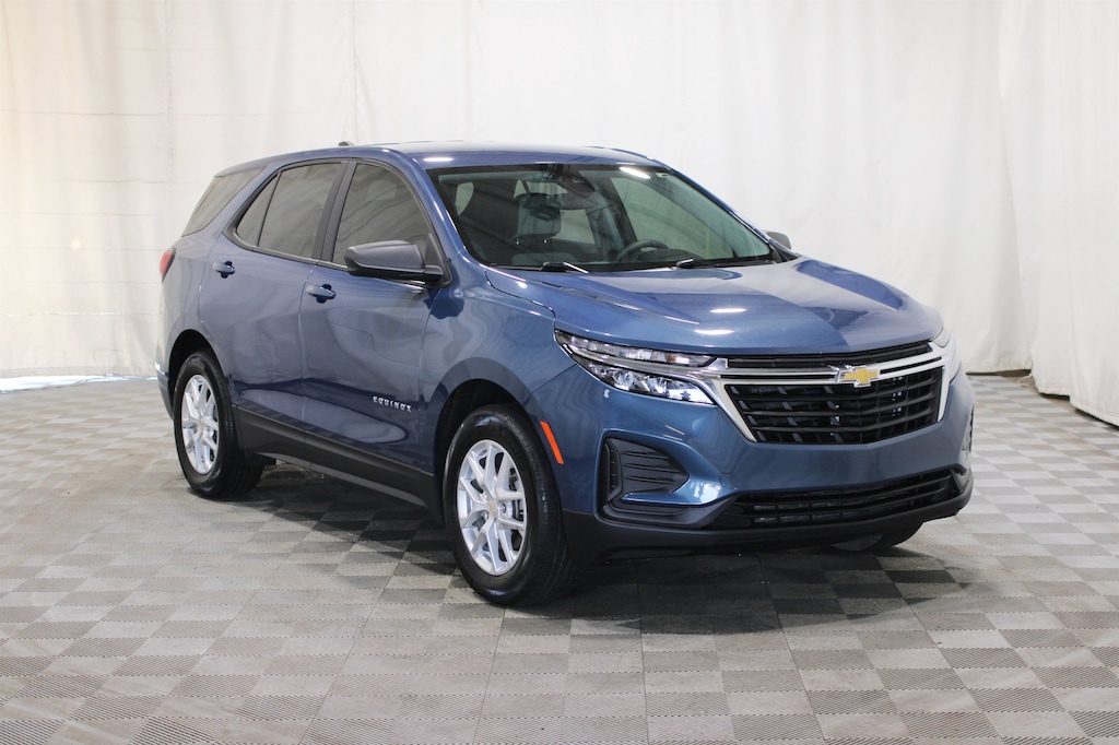 Used 2024 Chevrolet Equinox LS SUV