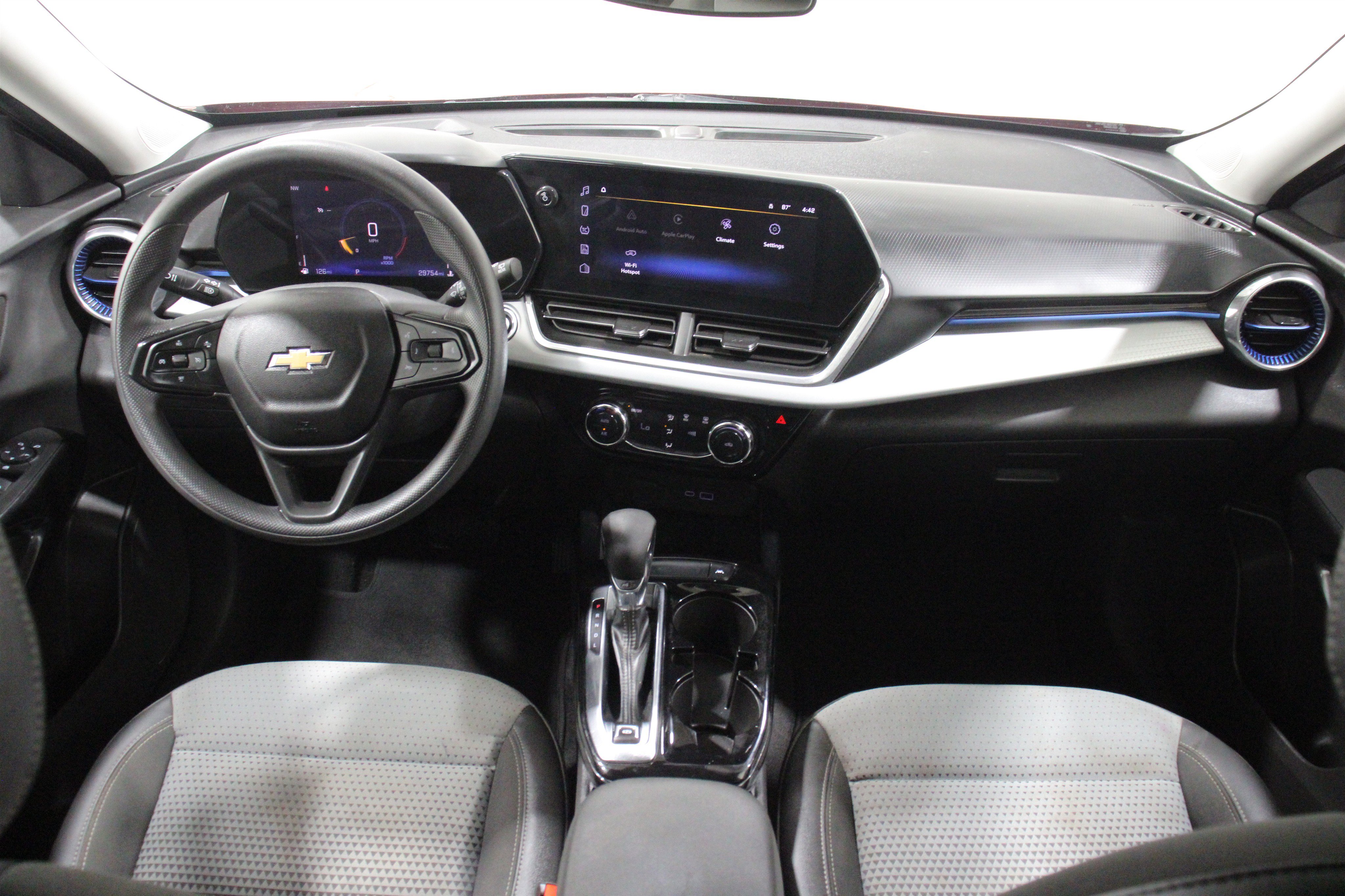 Used 2024 Chevrolet Trax LT SUV