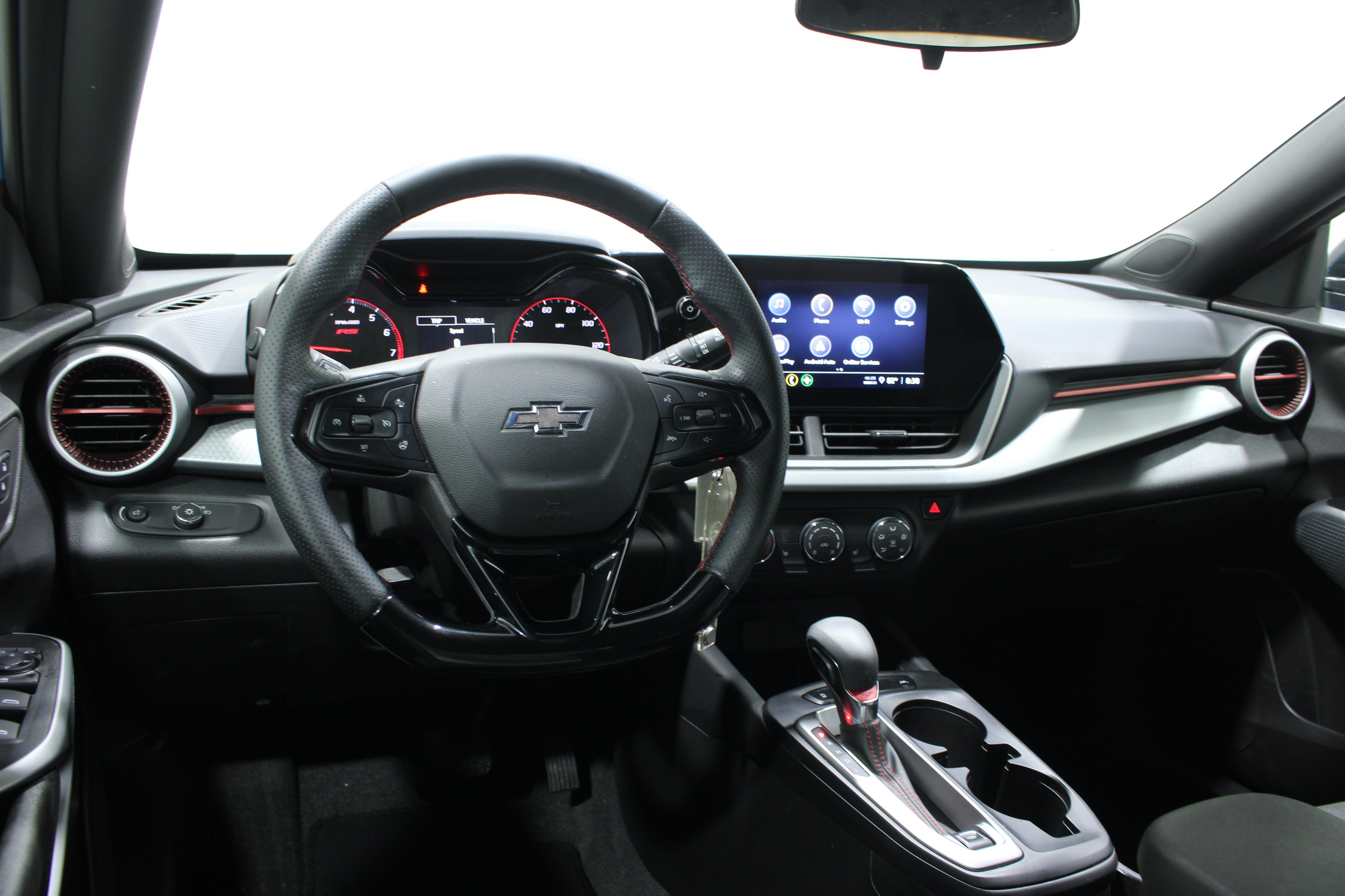 Used 2025 Chevrolet Trax 1RS SUV