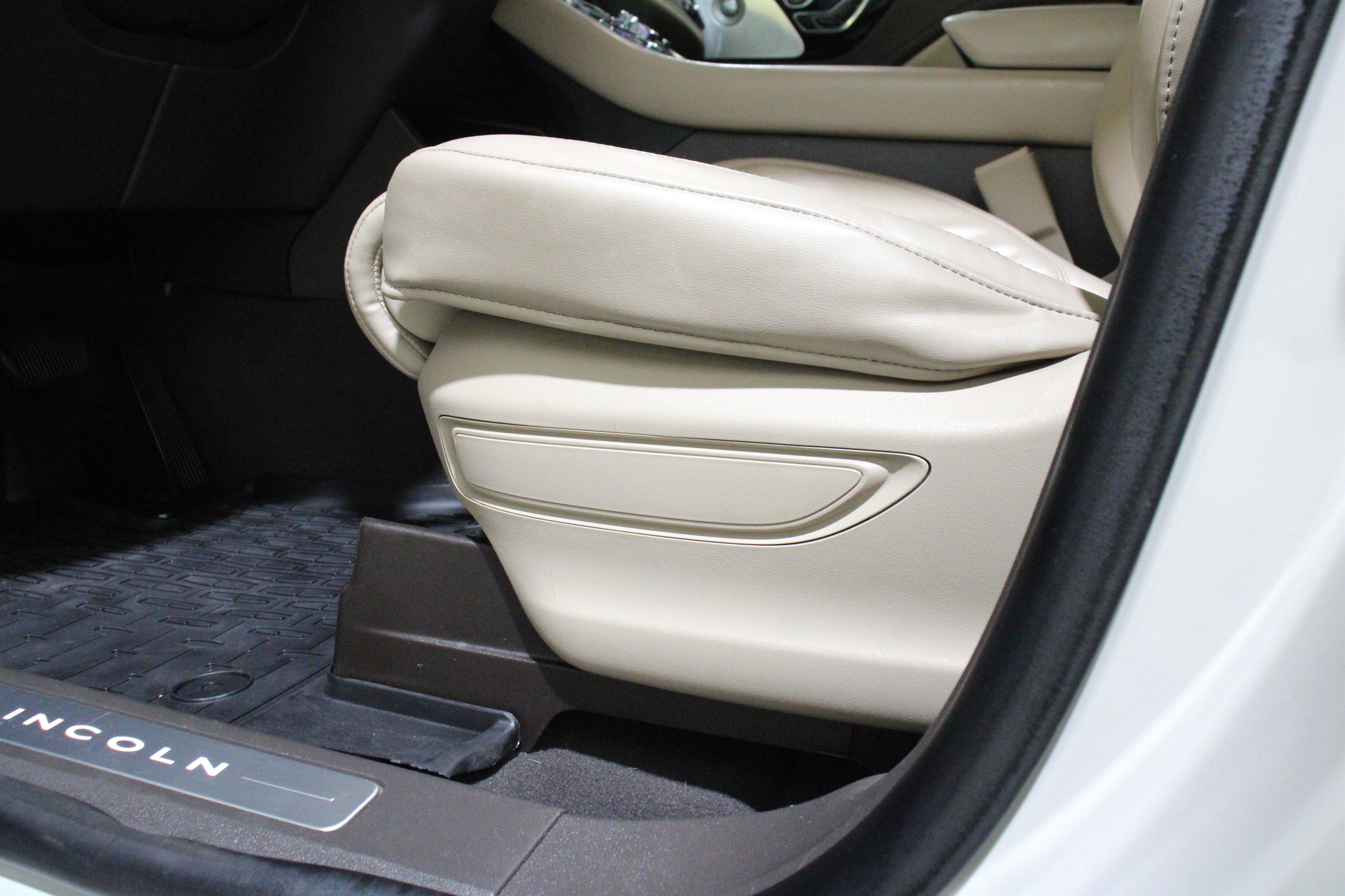 Used 2023 Lincoln Aviator Reserve SUV