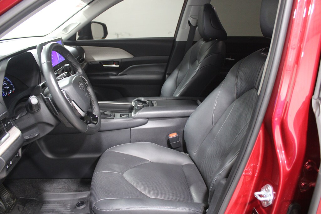 Used 2024 Toyota Grand Highlander Limited SUV