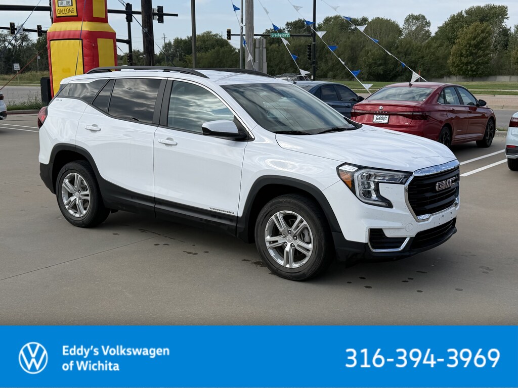 Used 2023 GMC Terrain SLE SUV