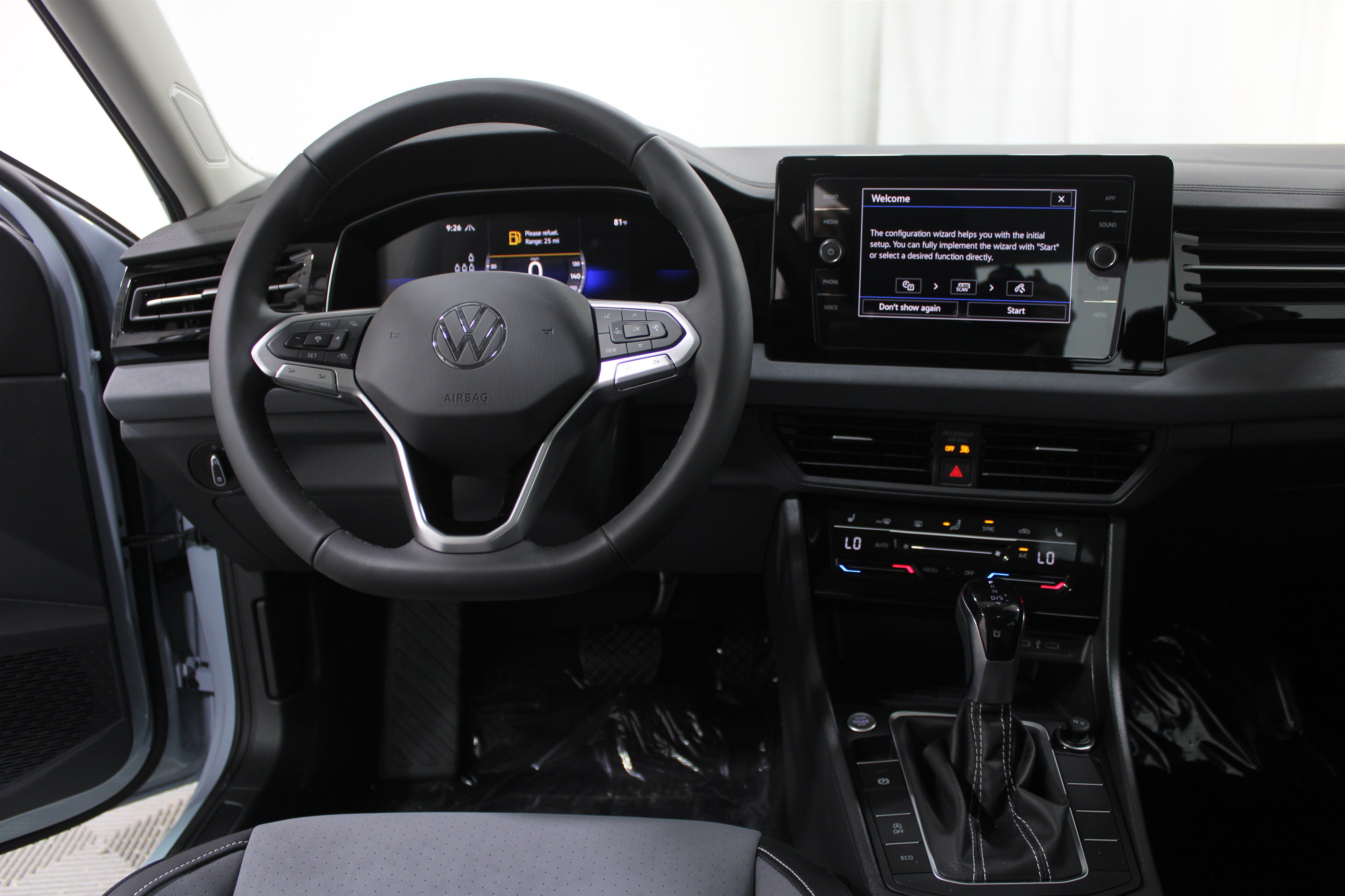 New 2027 Volkswagen Jetta 1.5T SE Sedan