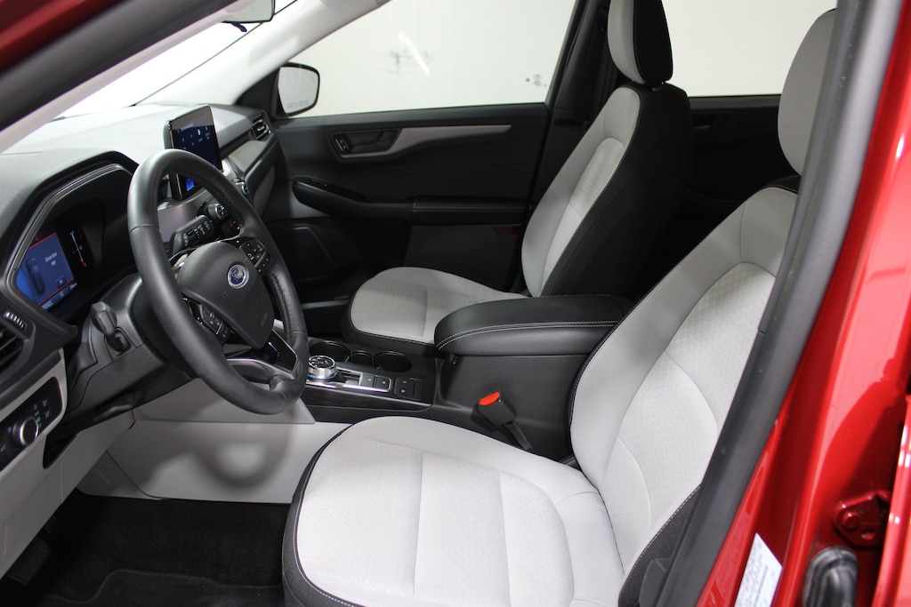 Used 2025 Ford Escape Active SUV