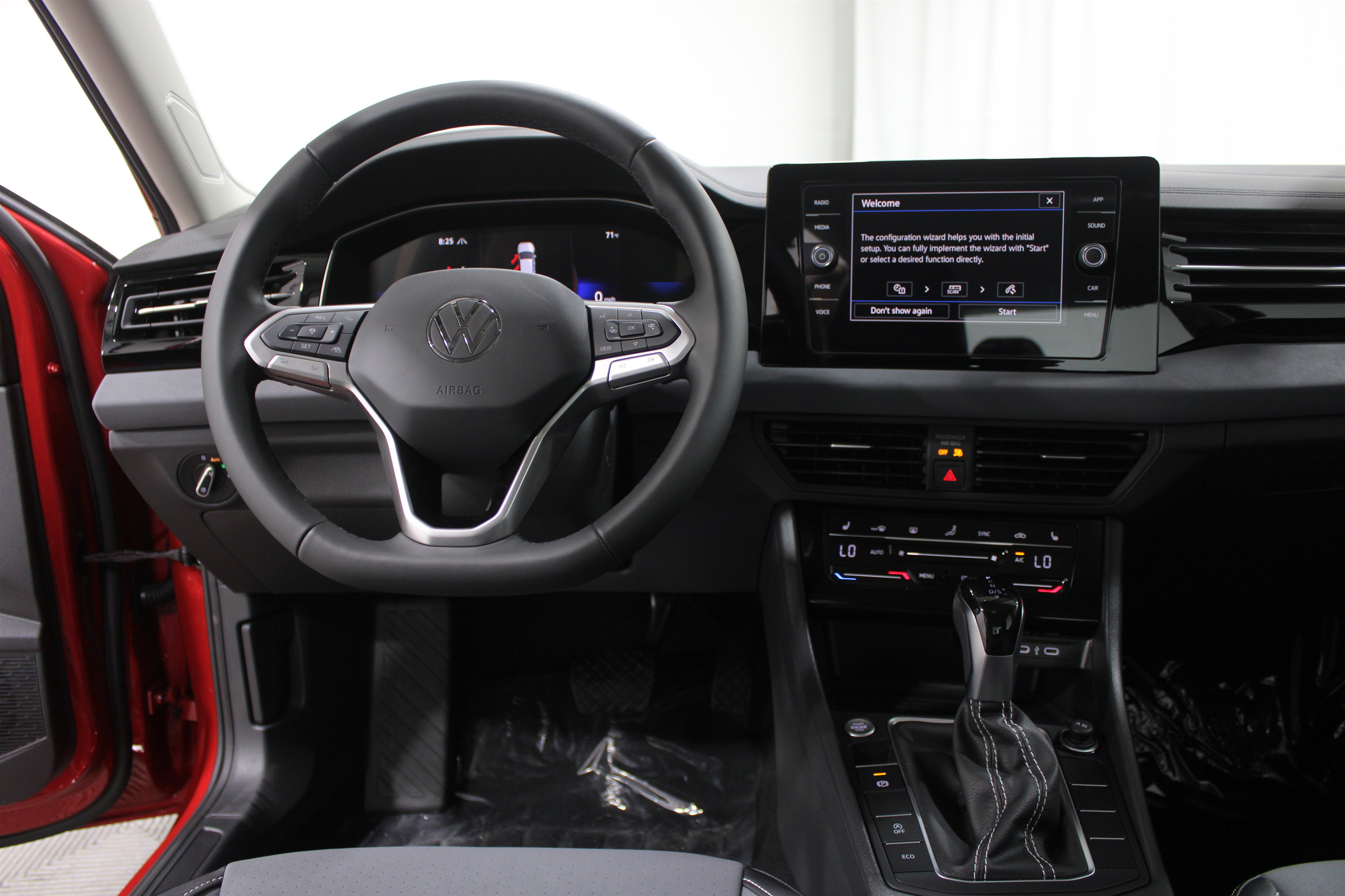 New 2027 Volkswagen Jetta 1.5T SE Sedan