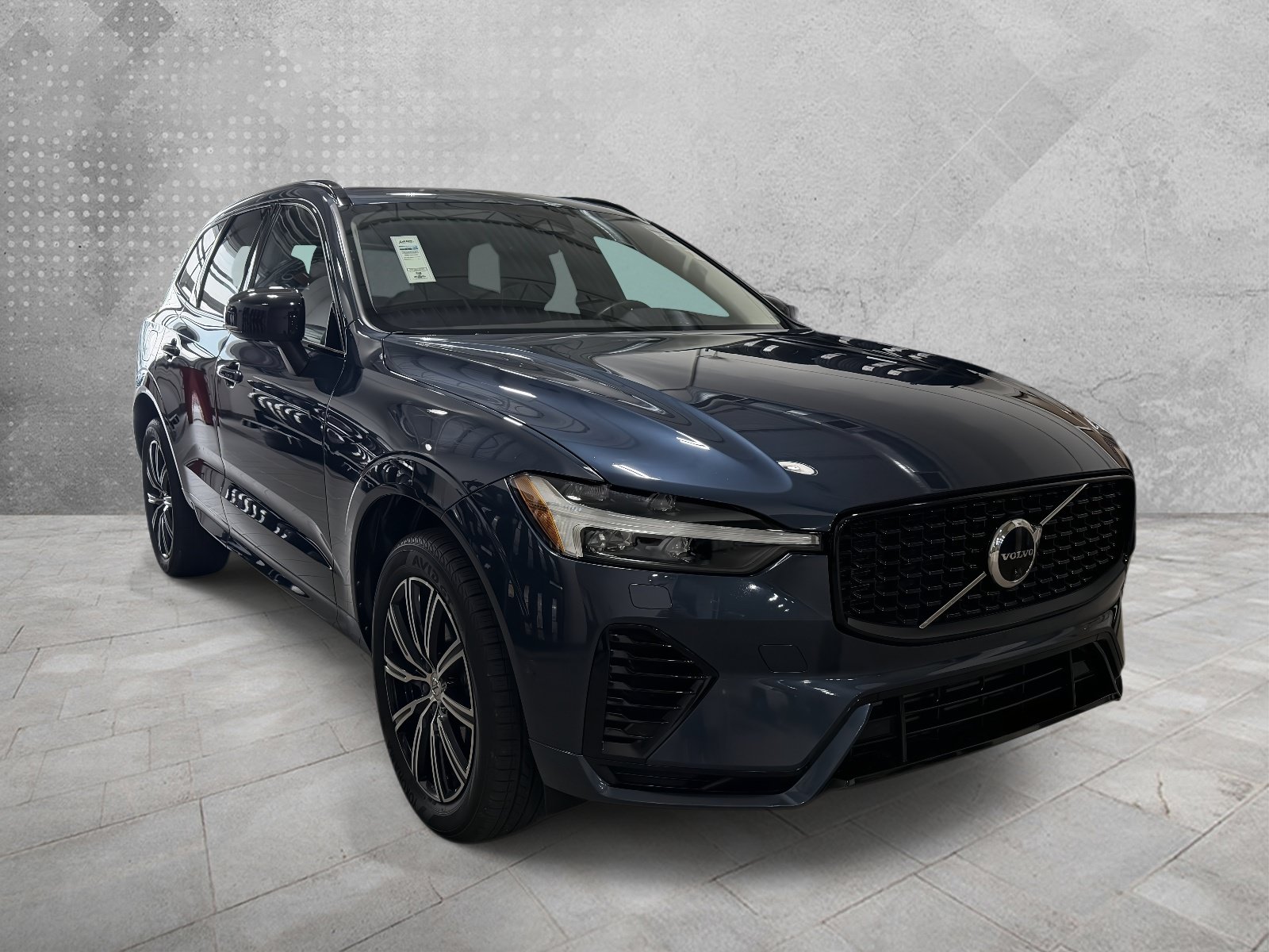Used 2023 Volvo XC60 Recharge Plug-In Hybrid Plus Dark Sport Utility