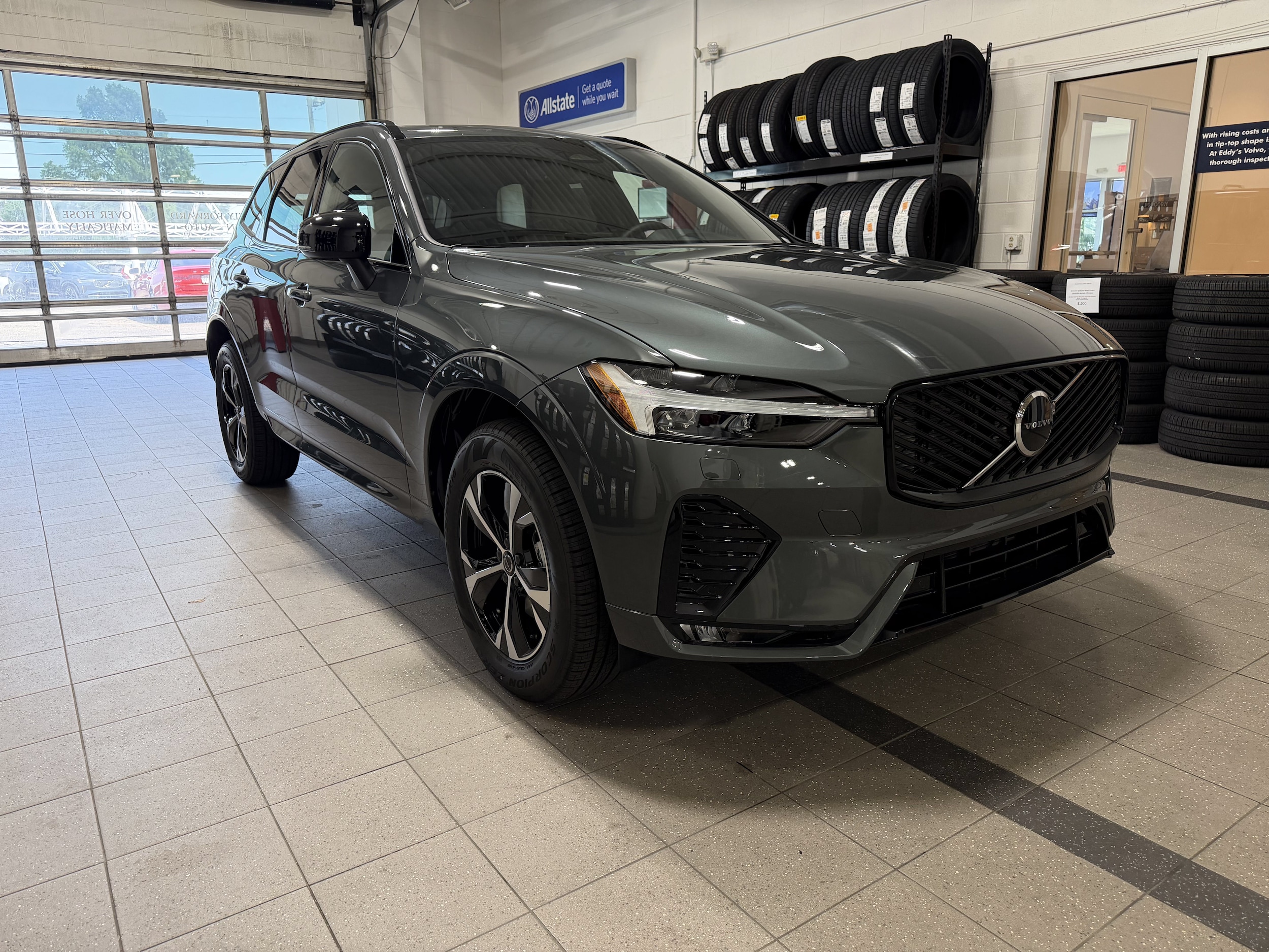 New Volvo XC60 in Wichita, KS | Eddy's Volvo Cars of Wichita