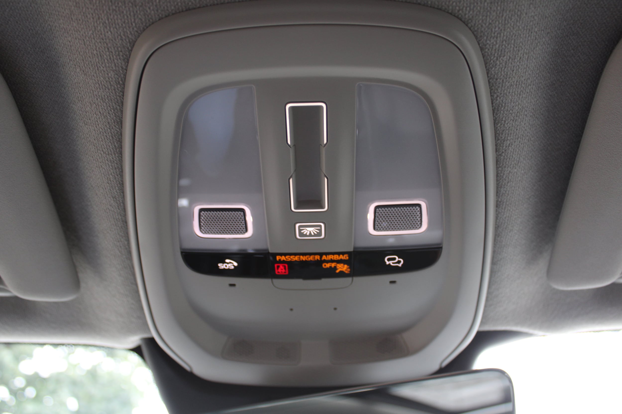 2026 Volvo XC40 Plus - Photo 34
