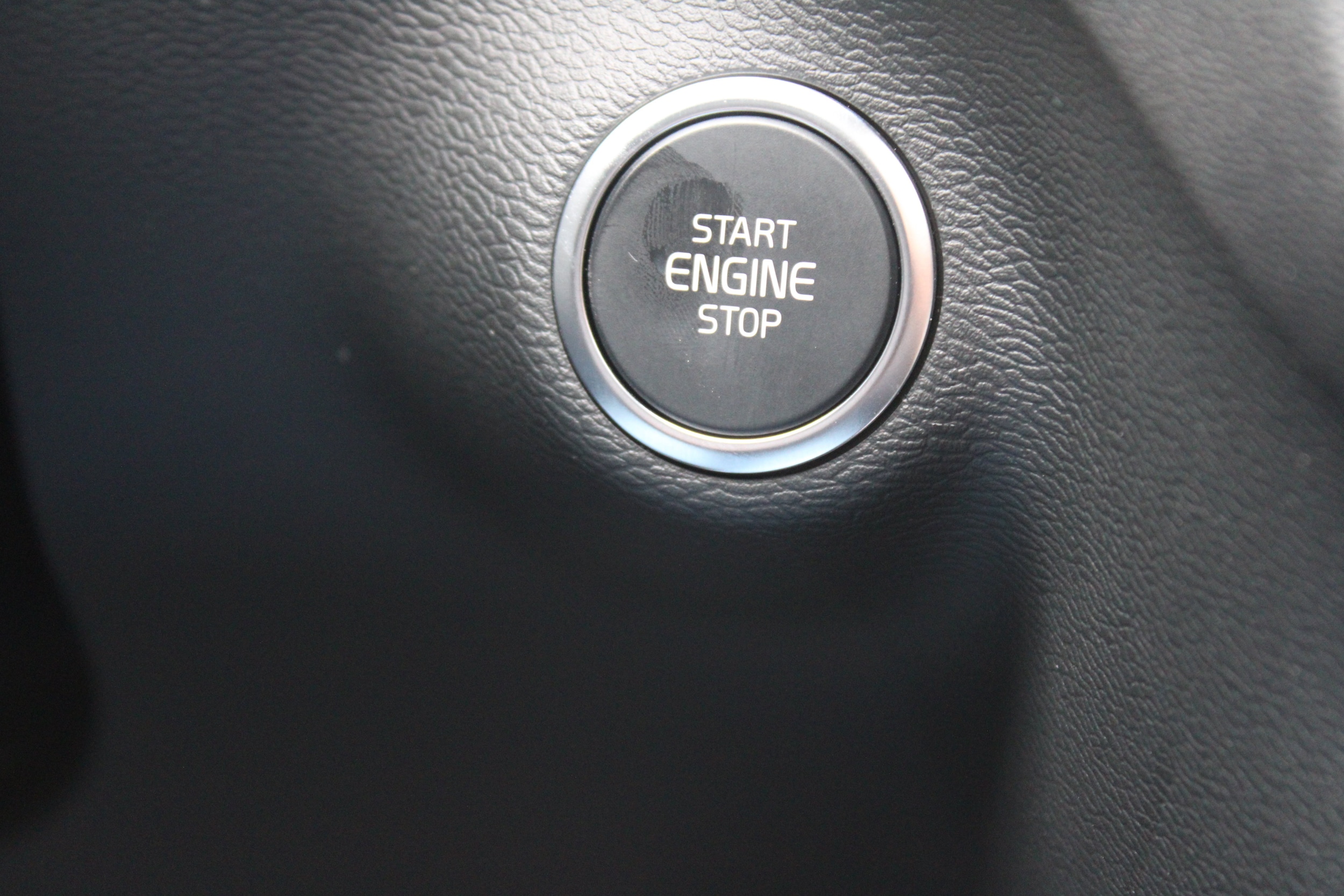 2026 Volvo XC40 Plus - Photo 30