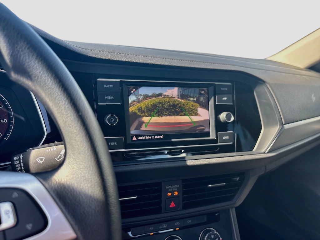 Used 2020 Volkswagen Jetta S Auto w/Ulev