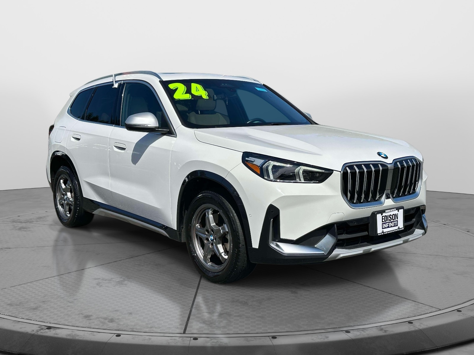 2024 BMW X1