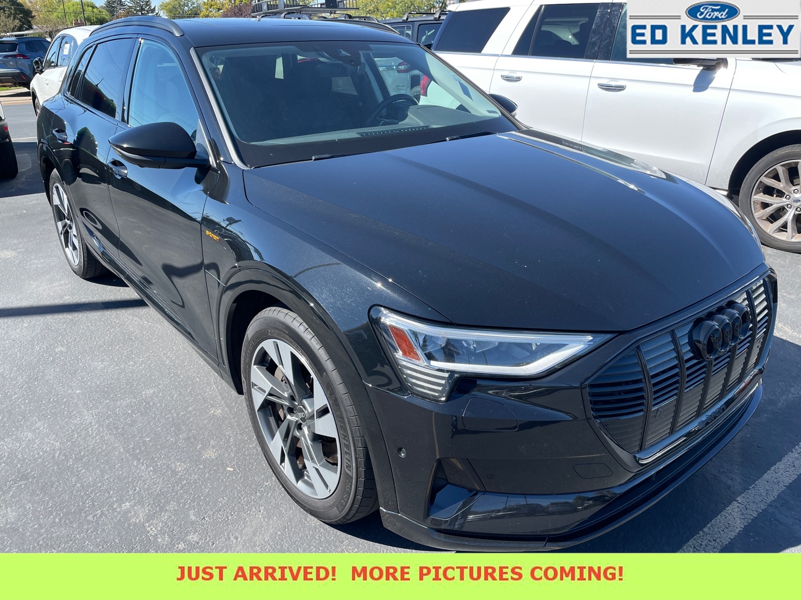 2022 Audi e-tron