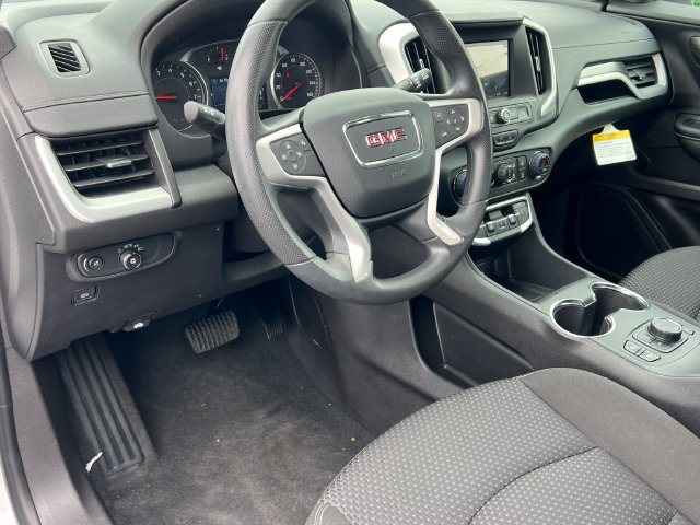 2024 GMC Terrain SLE - Photo 16