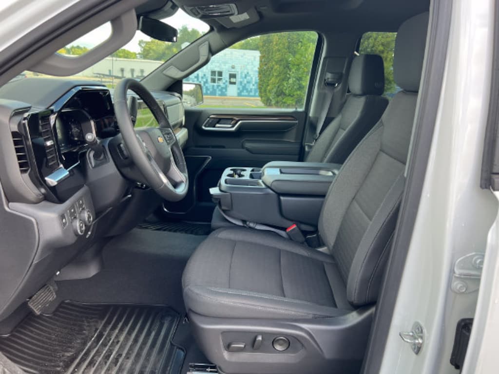 New 2026 Chevrolet Silverado 1500 LT (2FL) Truck