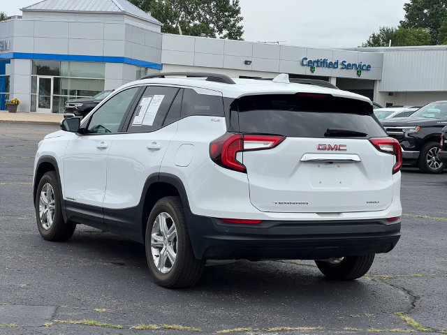 2024 GMC Terrain SLE - Photo 9