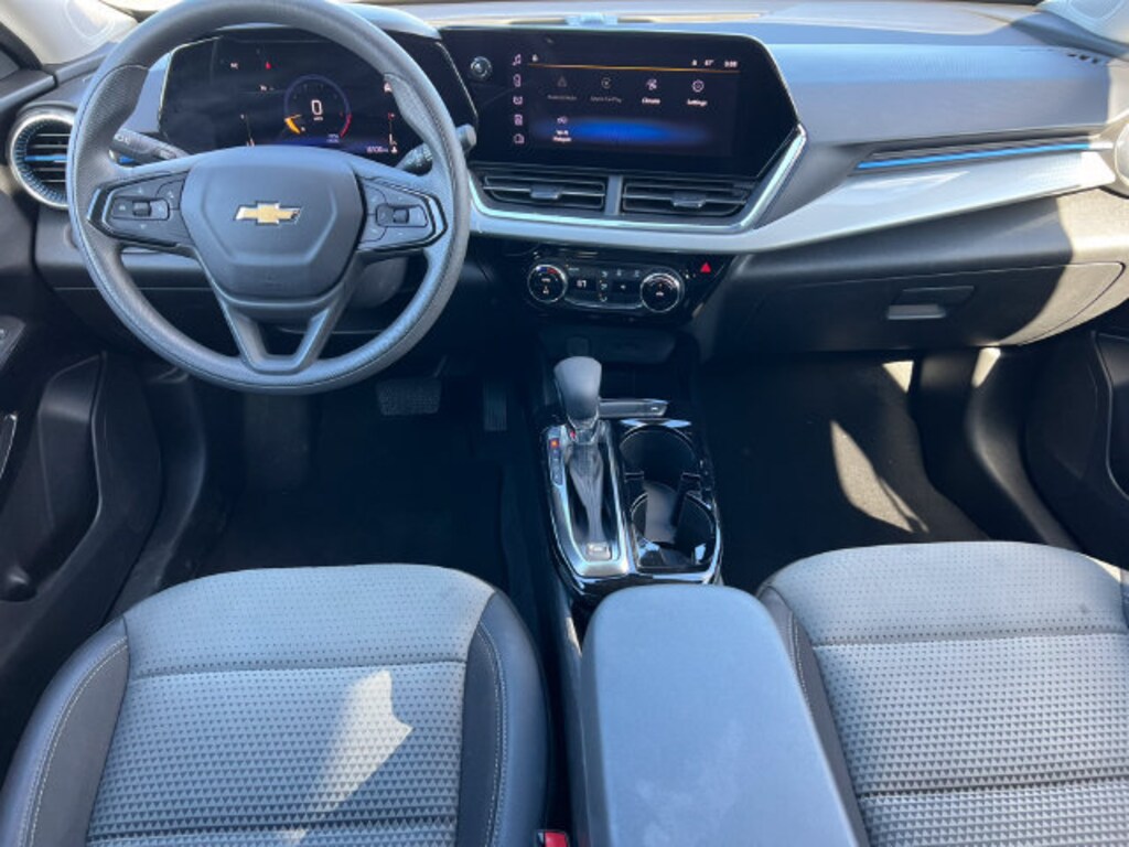 Used 2026 Chevrolet Trax LT SUV