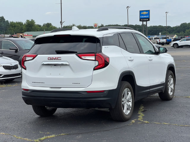 2024 GMC Terrain SLE - Photo 43