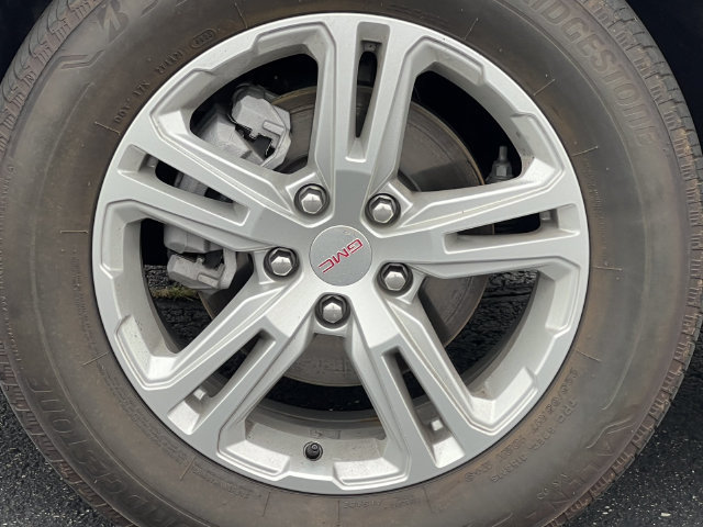 2024 GMC Terrain SLE - Photo 6