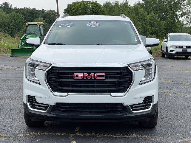 2024 GMC Terrain SLE - Photo 40