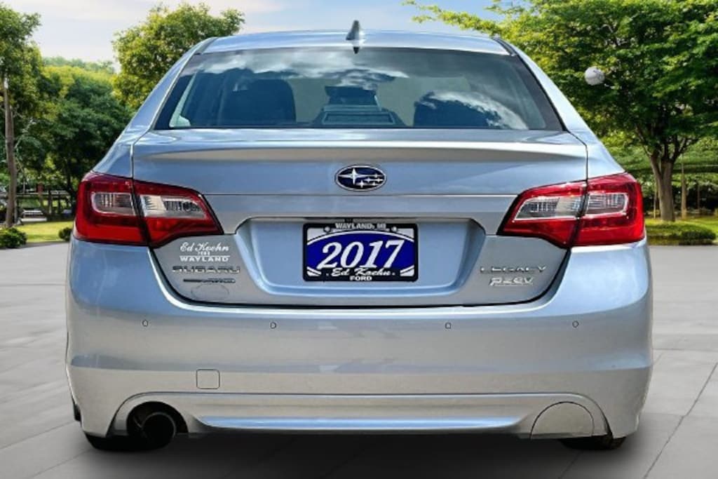 Used 2017 Subaru Legacy 2.5i Limited Sedan