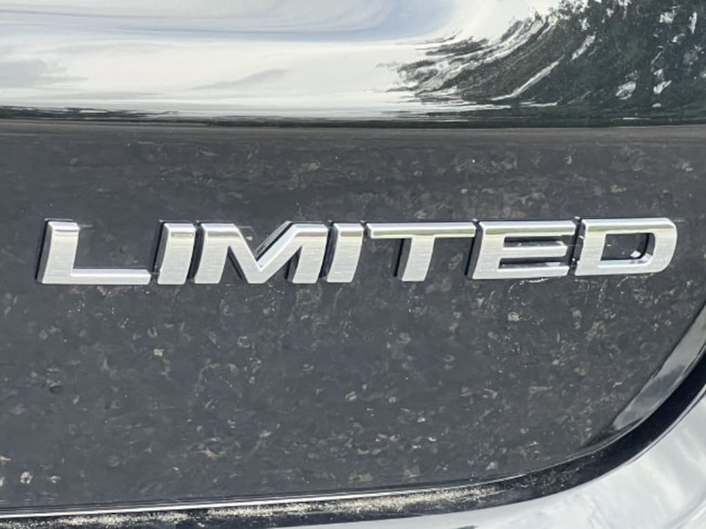 Used 2023 Jeep Compass Limited SUV
