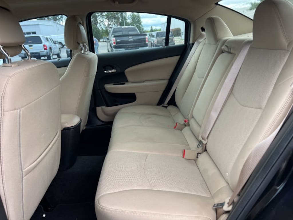 Used 2012 Chrysler 200 Limited Sedan