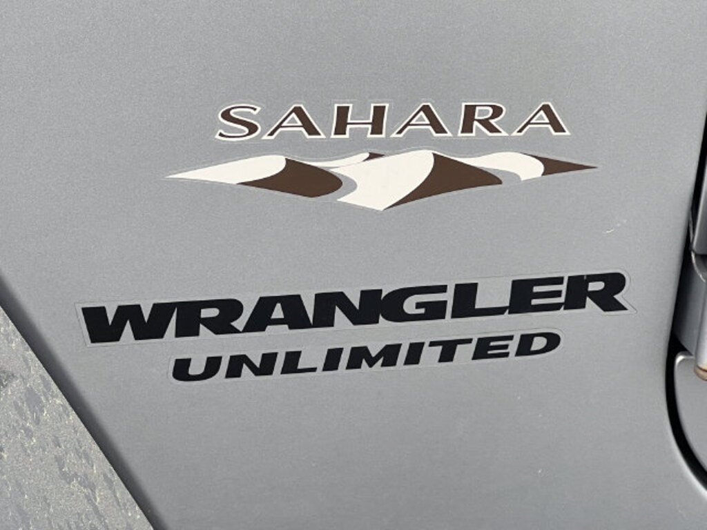 Used 2016 Jeep Wrangler Unlimited Sahara SUV