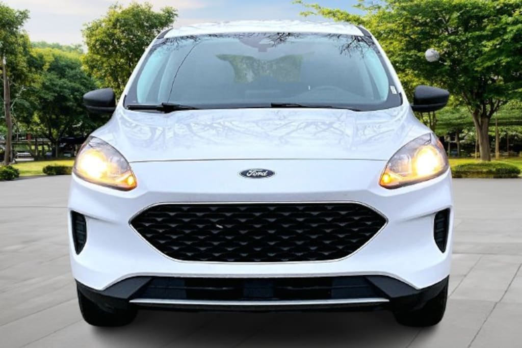 Certified 2022 Ford Escape Hybrid SE SUV