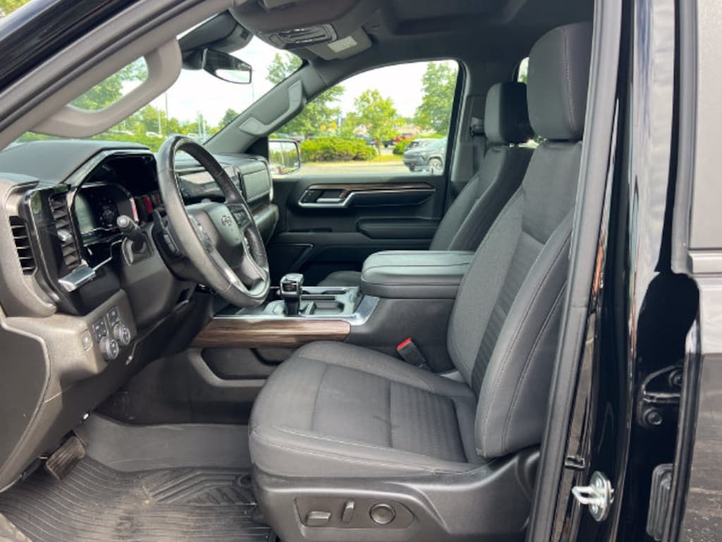 Used 2023 Chevrolet Silverado 1500 RST Truck