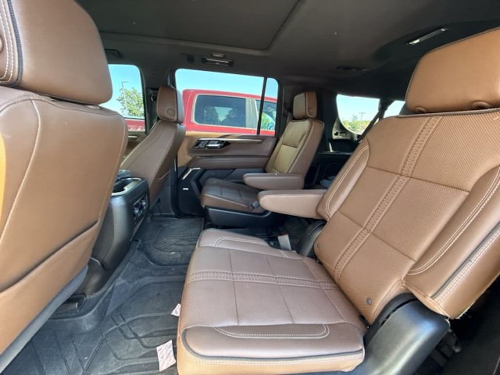 Used 2026 Chevrolet Suburban High Country SUV