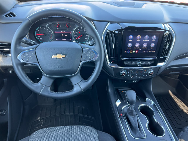Used 2023 Chevrolet Traverse LT SUV