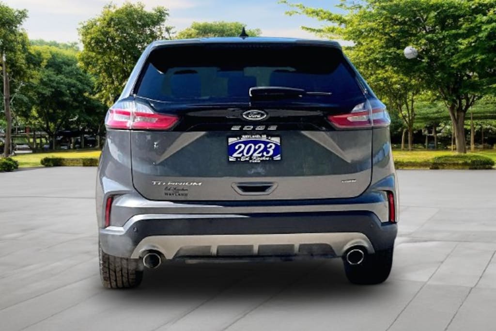 Used 2023 Ford Edge Titanium SUV