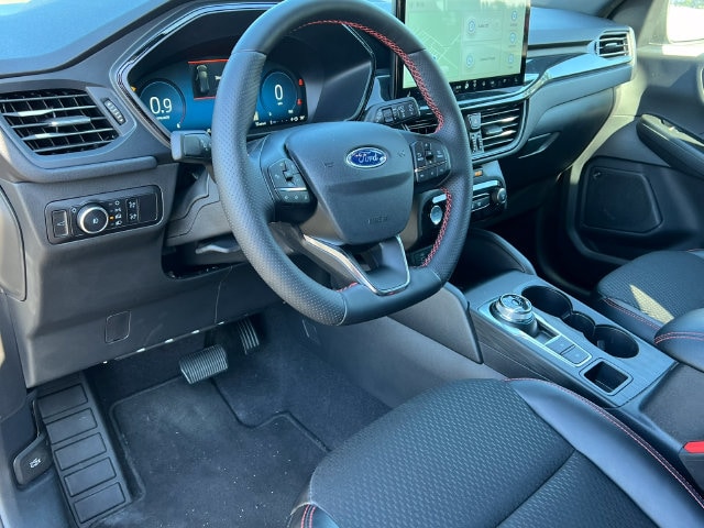 2026 Ford Escape ST-Line Select - Photo 16