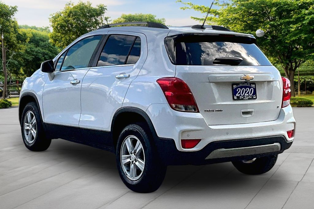 Used 2020 Chevrolet Trax LT with VIN KL7CJPSB4LB074674 for sale in Wayland, MI
