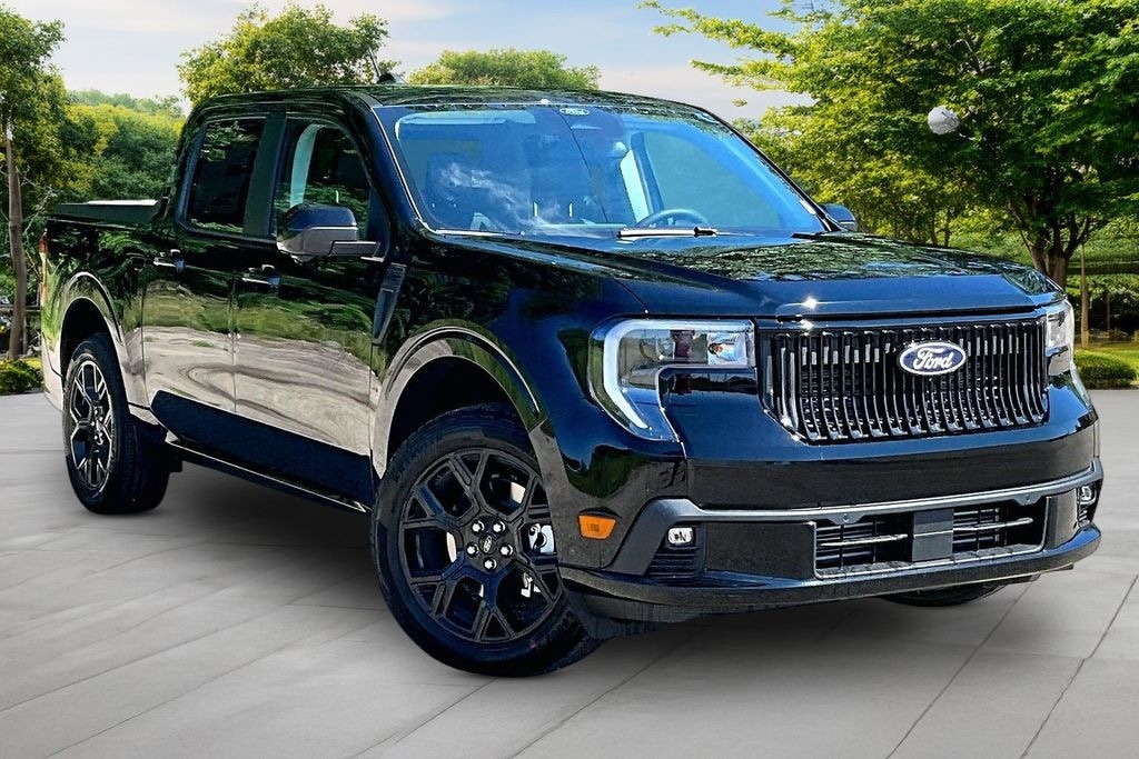 New 2026 Ford Maverick Lobo TRUCK