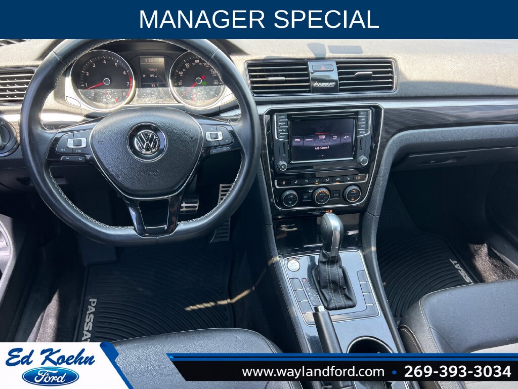 Used 2018 Volkswagen Passat 3.6L V6 GT Sedan