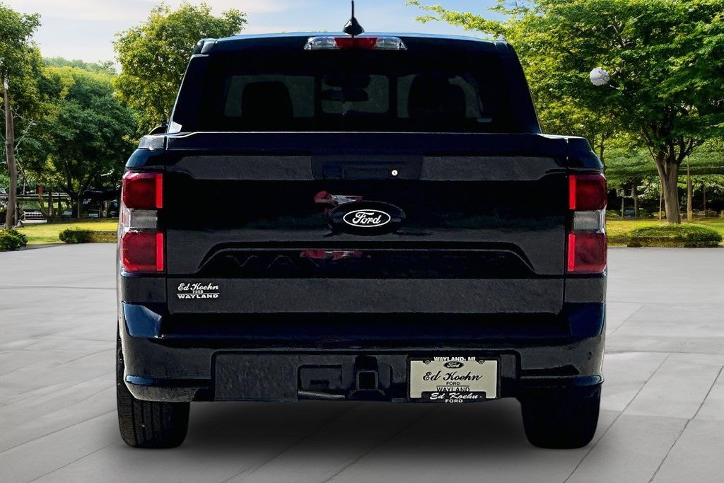 New 2026 Ford Maverick Lobo TRUCK