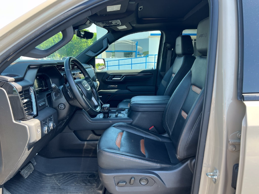 Used 2023 GMC Sierra 1500 AT4 Truck