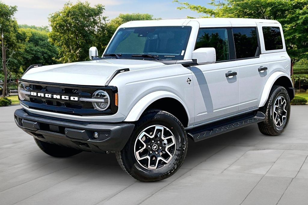 New 2026 Ford Bronco Outer Banks® SUV