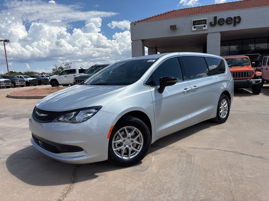 2026 Chrysler Voyager