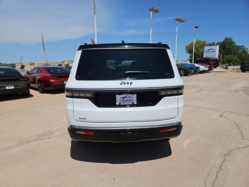 New 2026 Jeep Grand Wagoneer SUMMIT RESERVE 4X4 Sport Utility