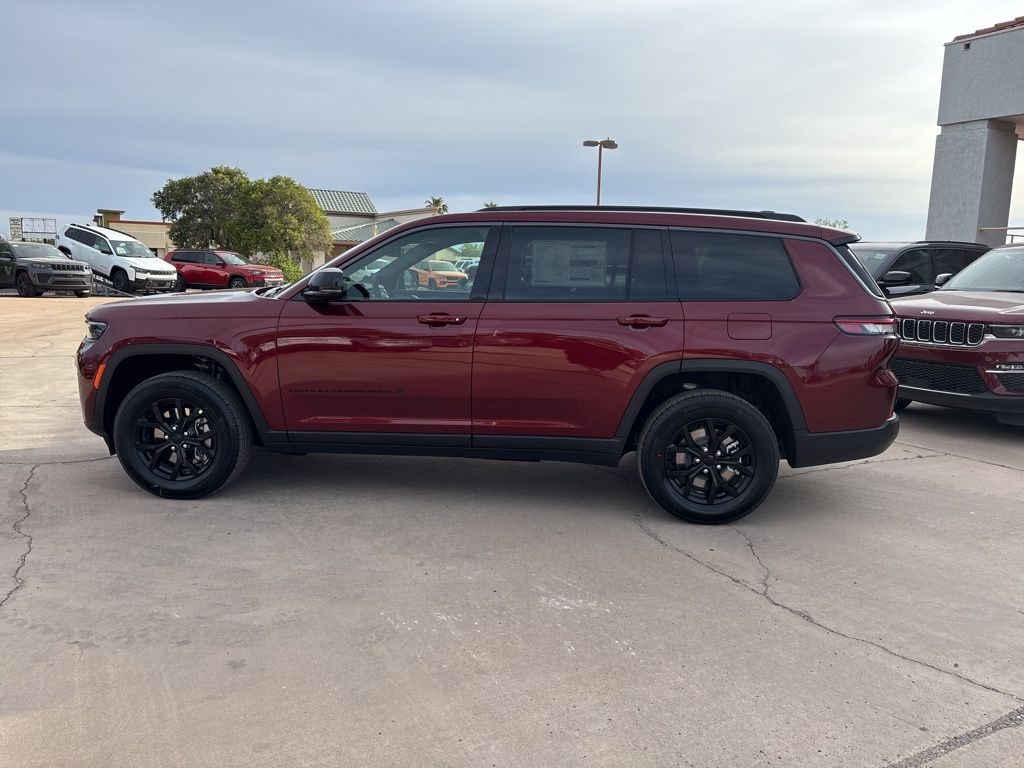 New 2026 Jeep Grand Cherokee L LAREDO ALTITUDE 4X4 Sport Utility