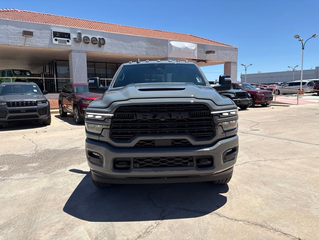 New 2026 Ram 2500 LARAMIE CREW CAB 4X4 8' BOX Pickup