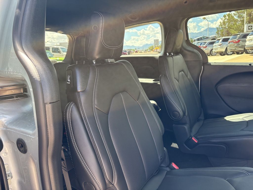 2026 Chrysler Voyager LX - Photo 27