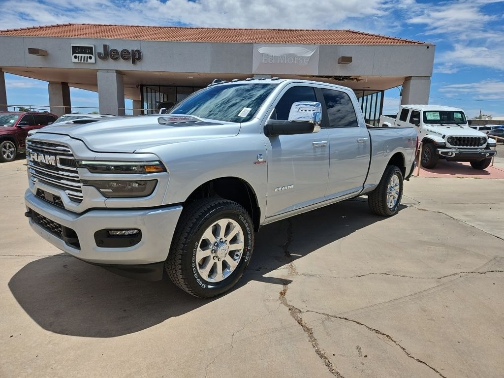New 2026 Ram 2500 LARAMIE CREW CAB 4X4 6'4 BOX Pickup