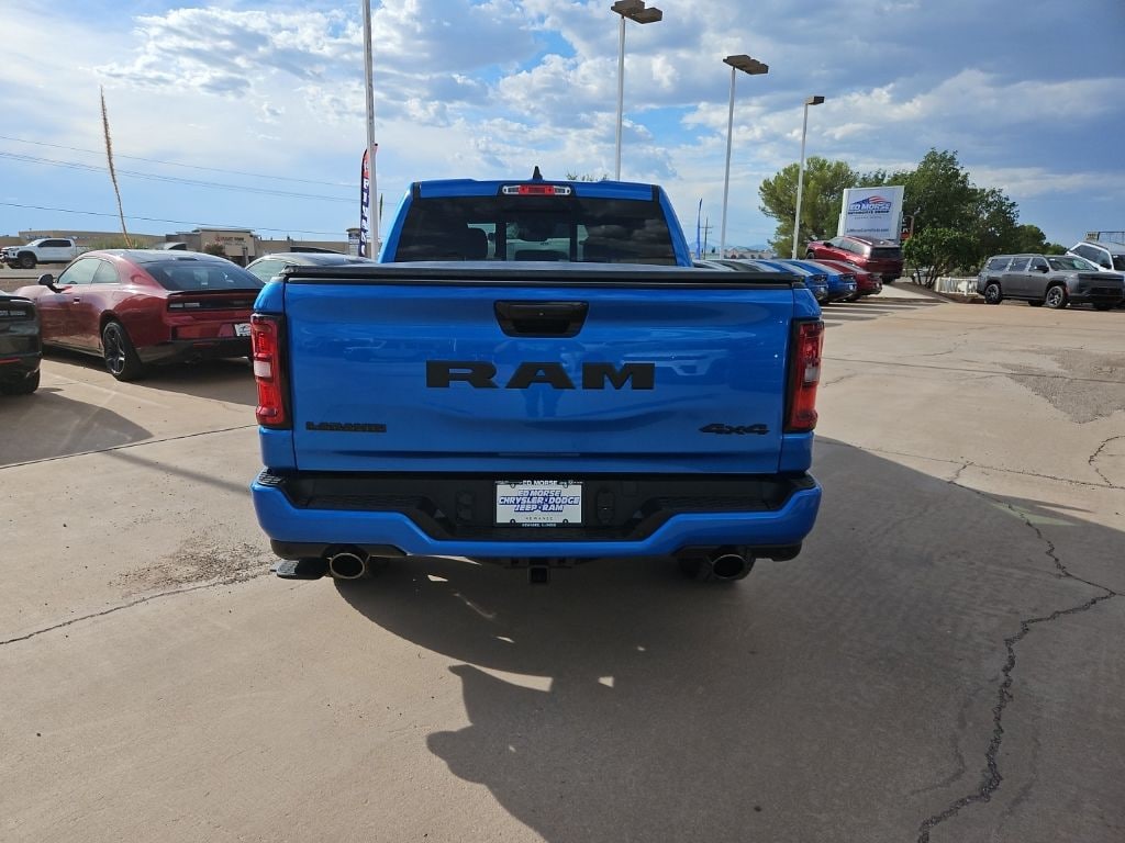 New 2026 Ram 1500 LARAMIE CREW CAB 4X4 5'7 BOX Pickup
