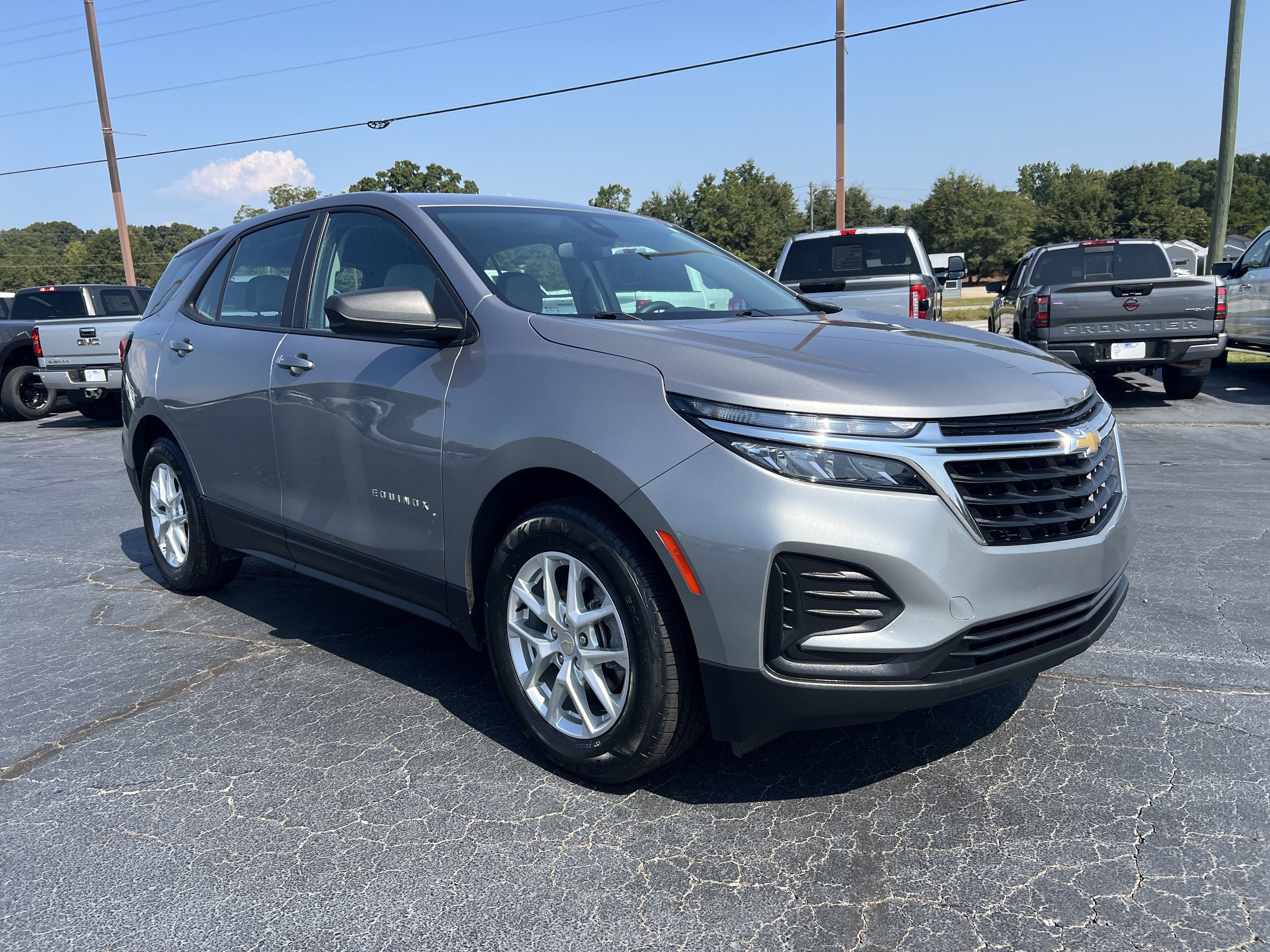 Used 2023 Chevrolet Equinox LS FWD LS w/1FL