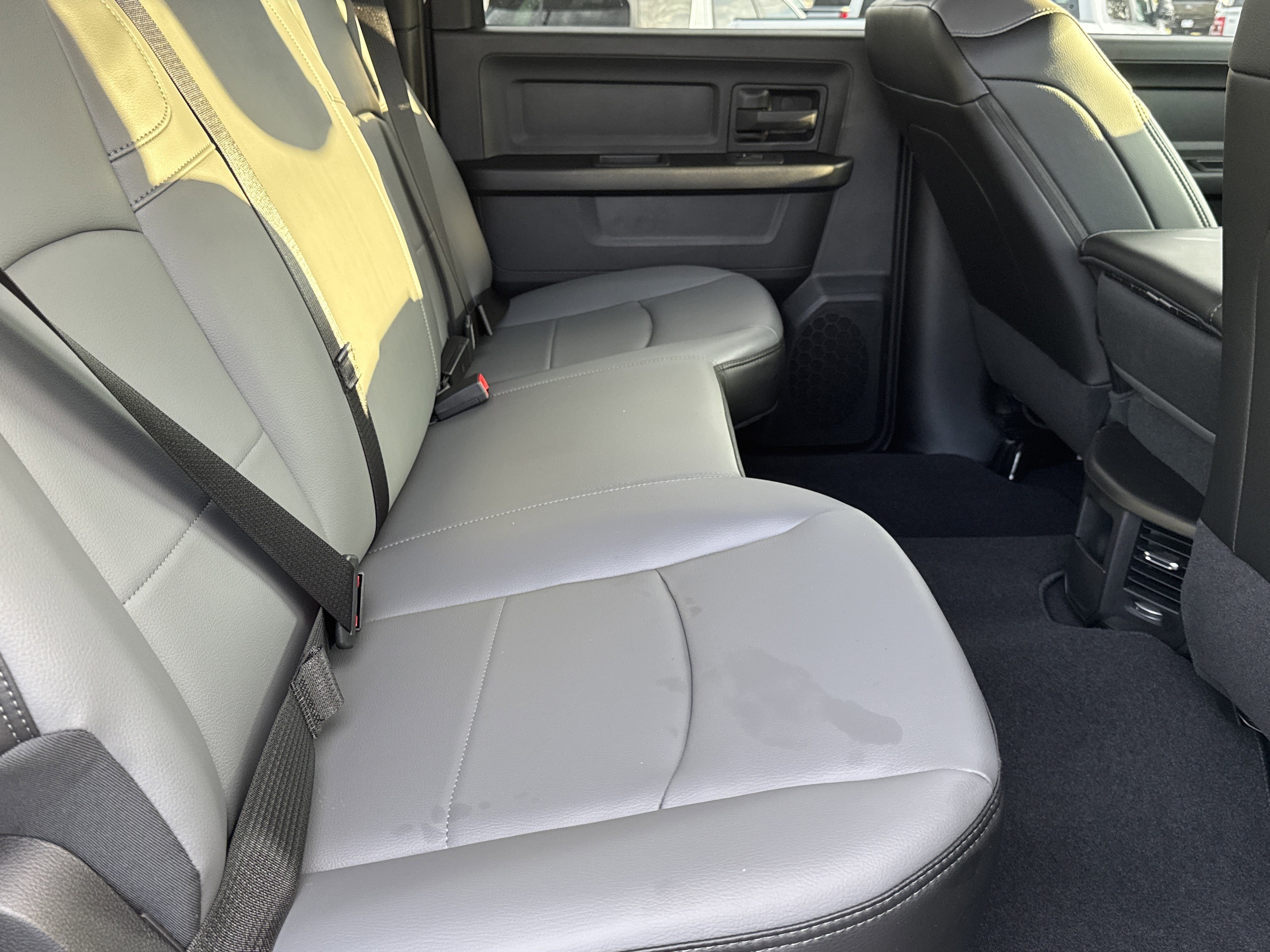 2026 RAM 2500 Tradesman - Photo 15