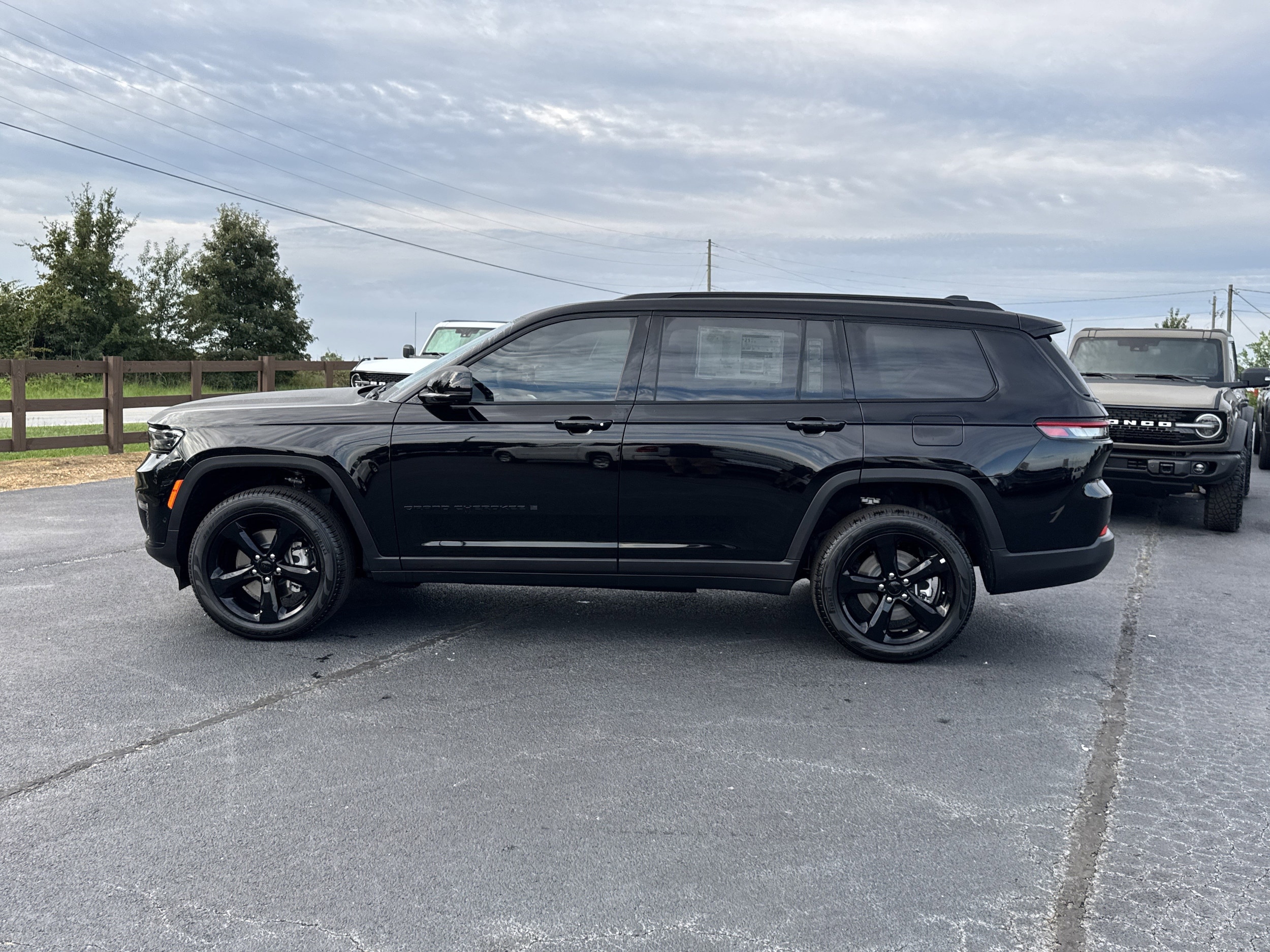 2025 Jeep Grand Cherokee L Limited - Photo 8