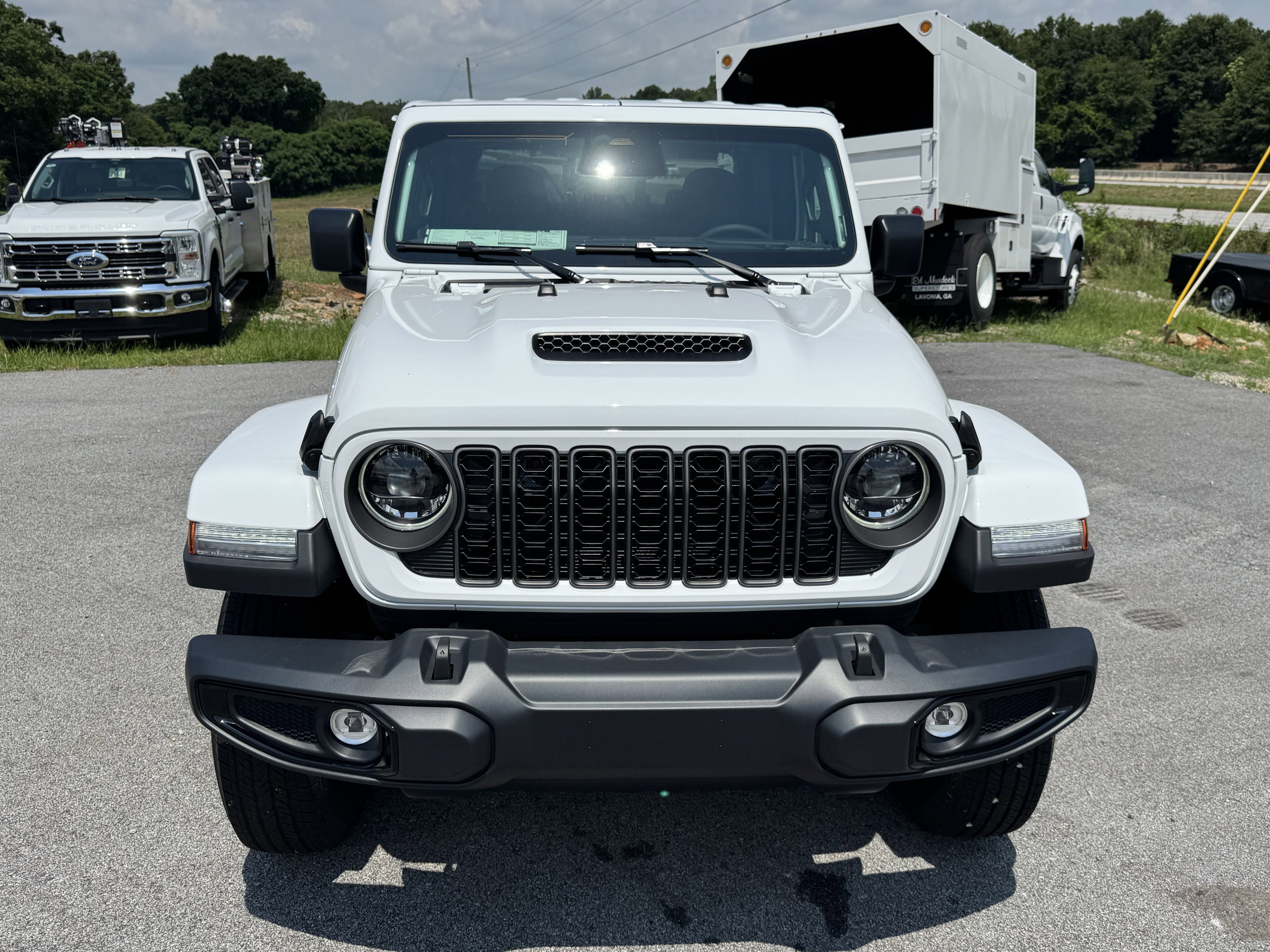 New 2026 Jeep Gladiator SPORT S 4X4 Pickup